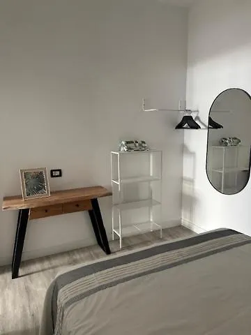 Edificio Altavista 57 *