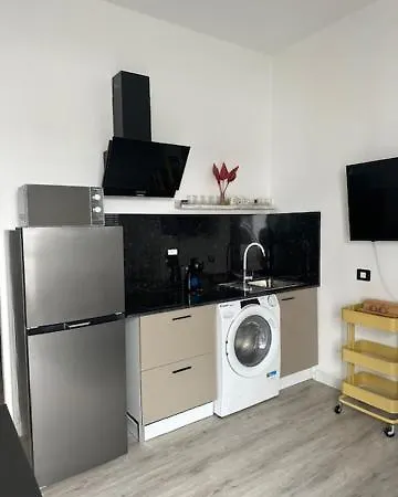 Edificio Altavista 57 *